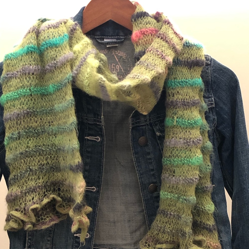 Wool Scarf - Picture 3 of 3